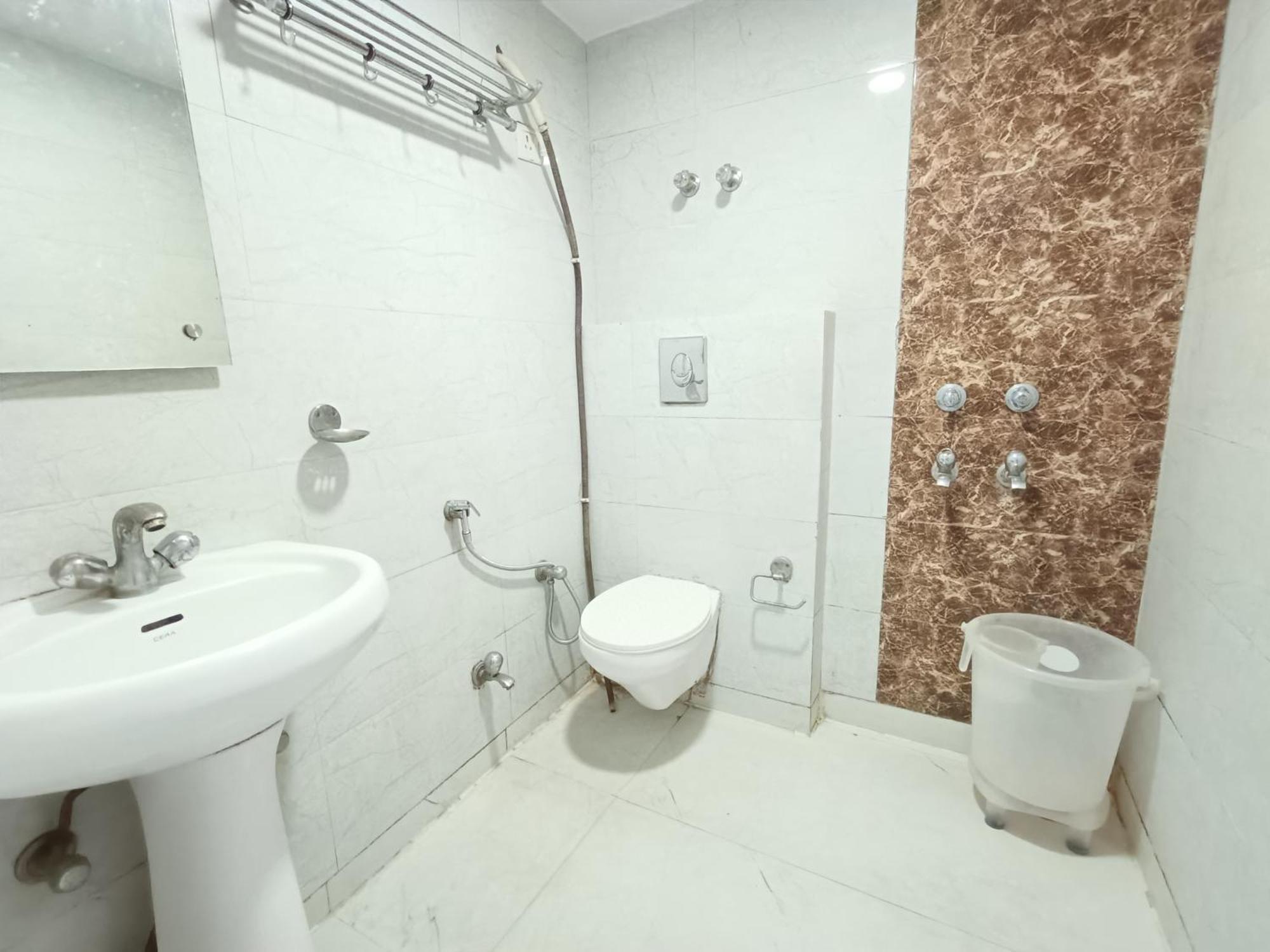 Hotel Heritage Home Walking 1 Minuit From R K Ashram Metro Station New Delhi Exteriör bild